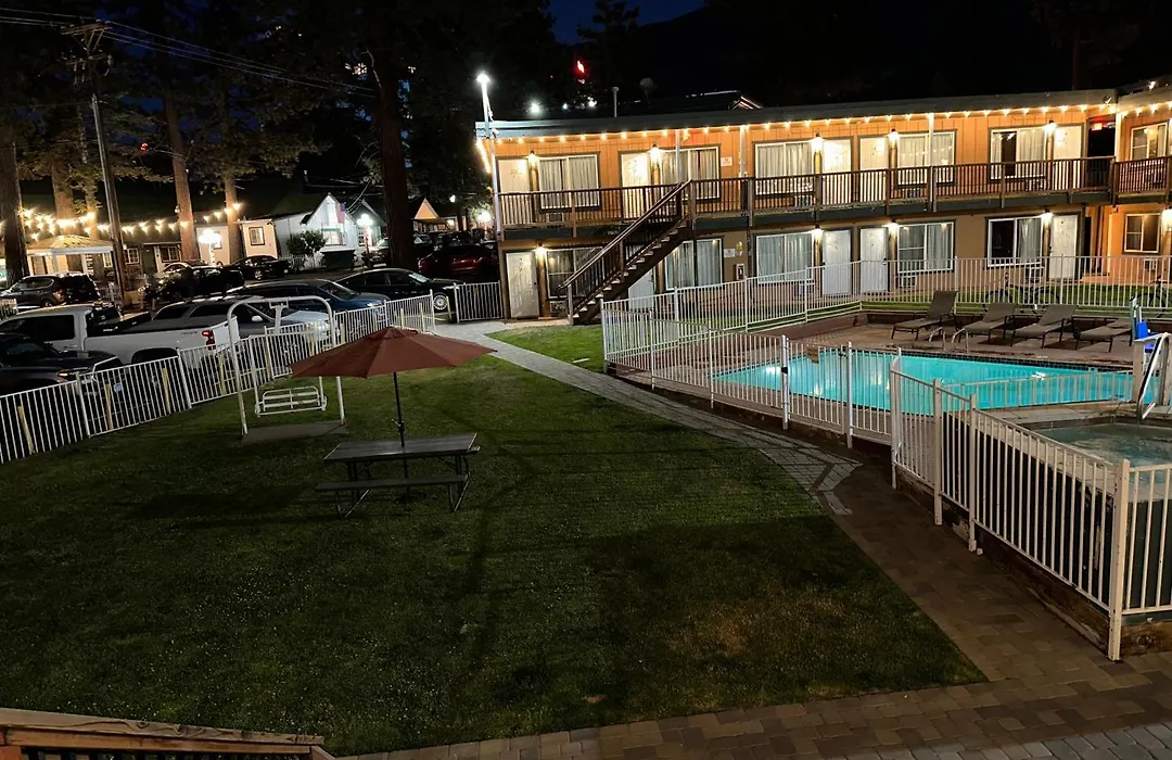 Alpine Inn & Spa-1