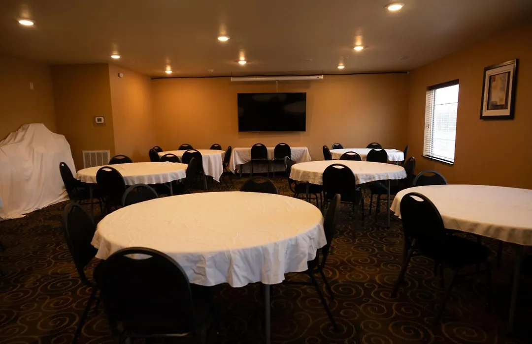 Surestay By Best Western Salem-1