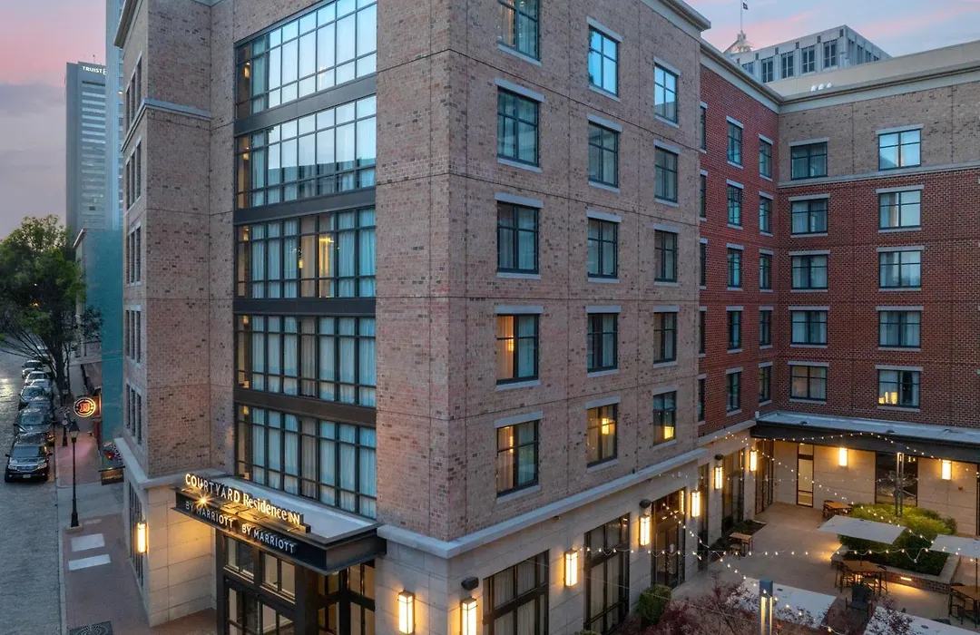 Courtyard By Marriott Richmond Downtown-1
