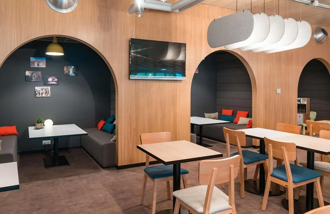 ibis Styles Chalons en Champagne Centre-1