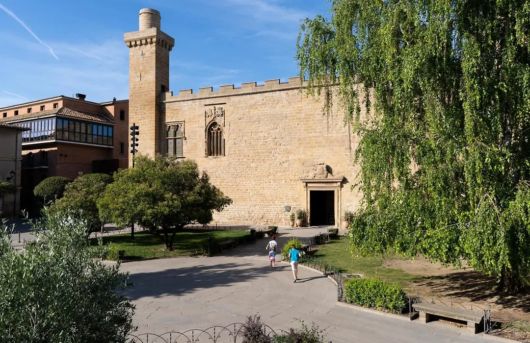 Parador De Olite-1
