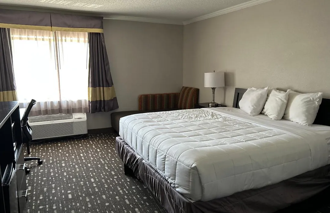 Kalamazoo Hotel-1