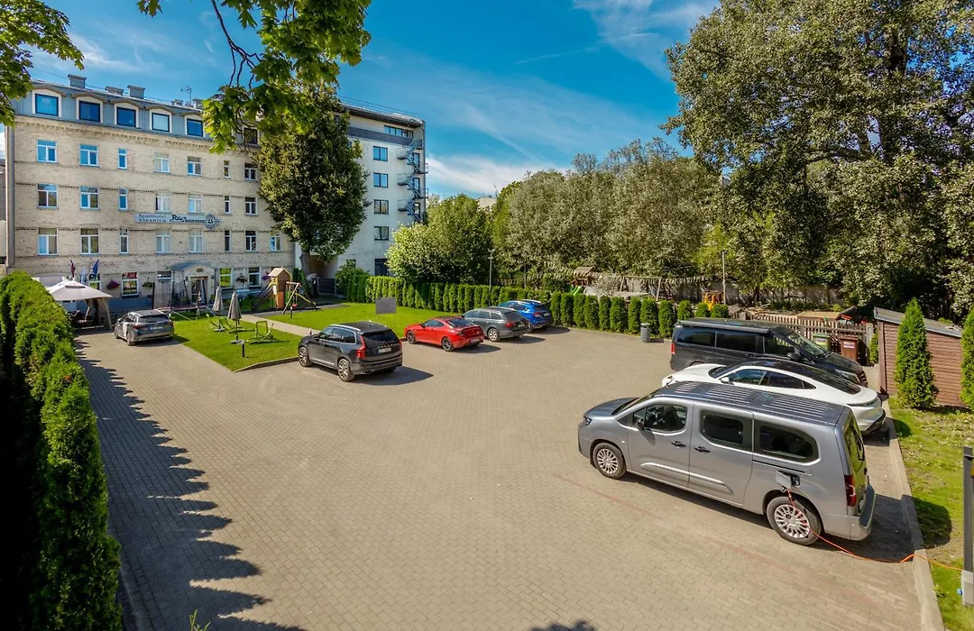 Rigaapartment Sonada Self Check-In Aparthotel, Center, Private Parking-1