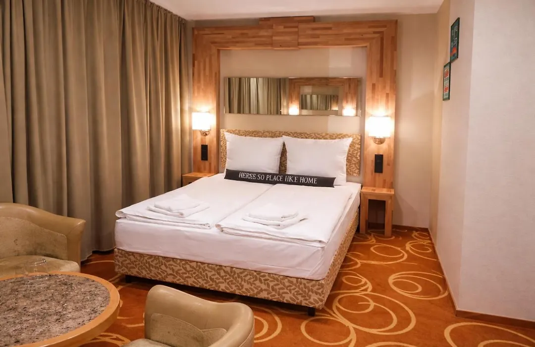 Elbgalerie Hotel-1