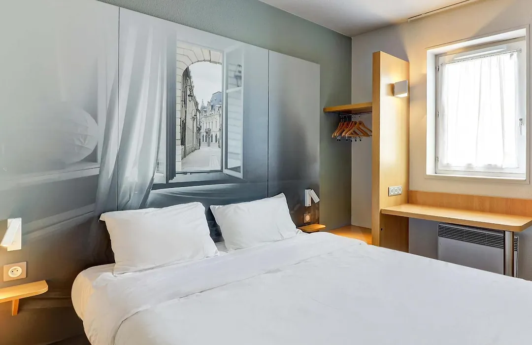 B&B HOTEL Dijon Les Portes du Sud-1