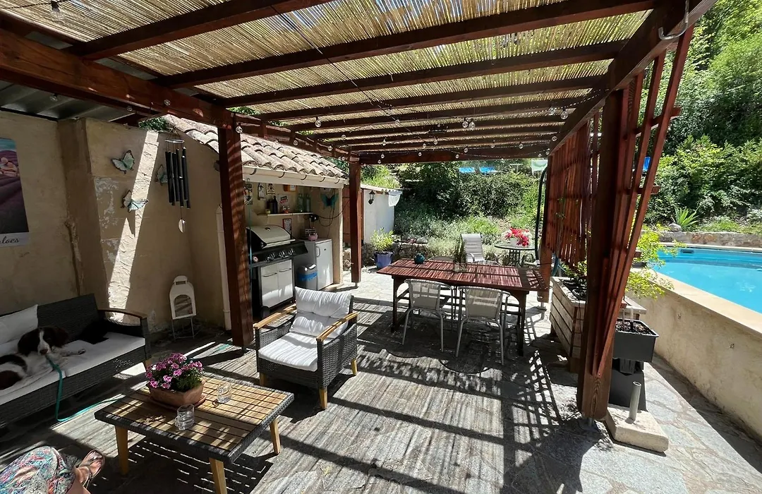 Maison Castellane Chambre d'Hotes B&B-1