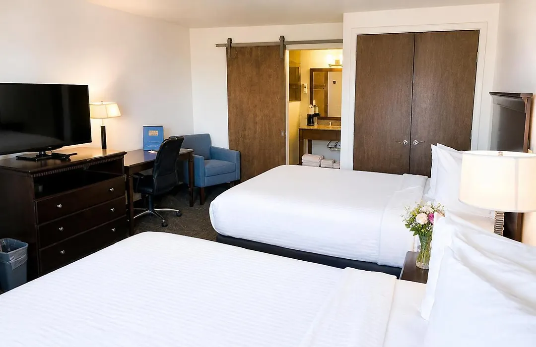 Stevens Inn-1