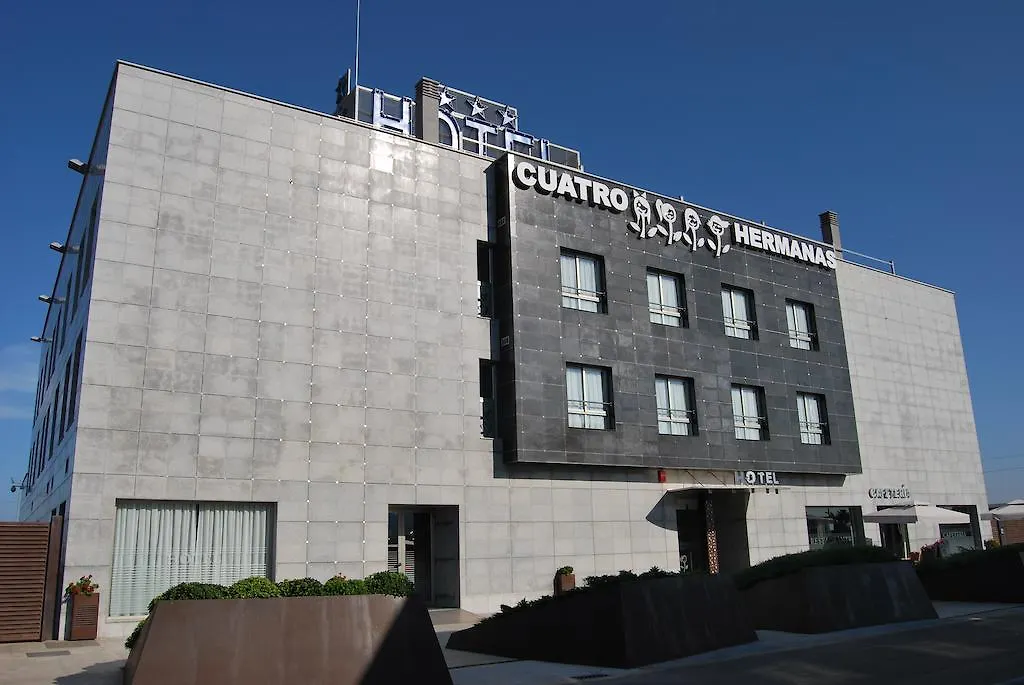 Cuatro Hermanas-1