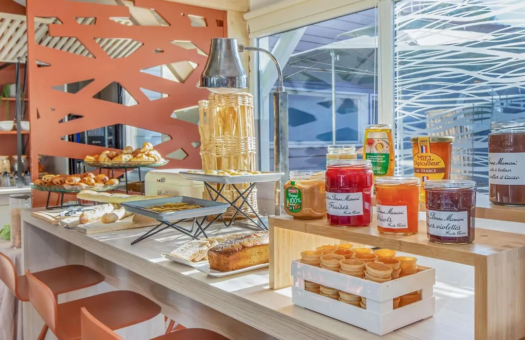 ibis Styles Aubagne Gemenos-1