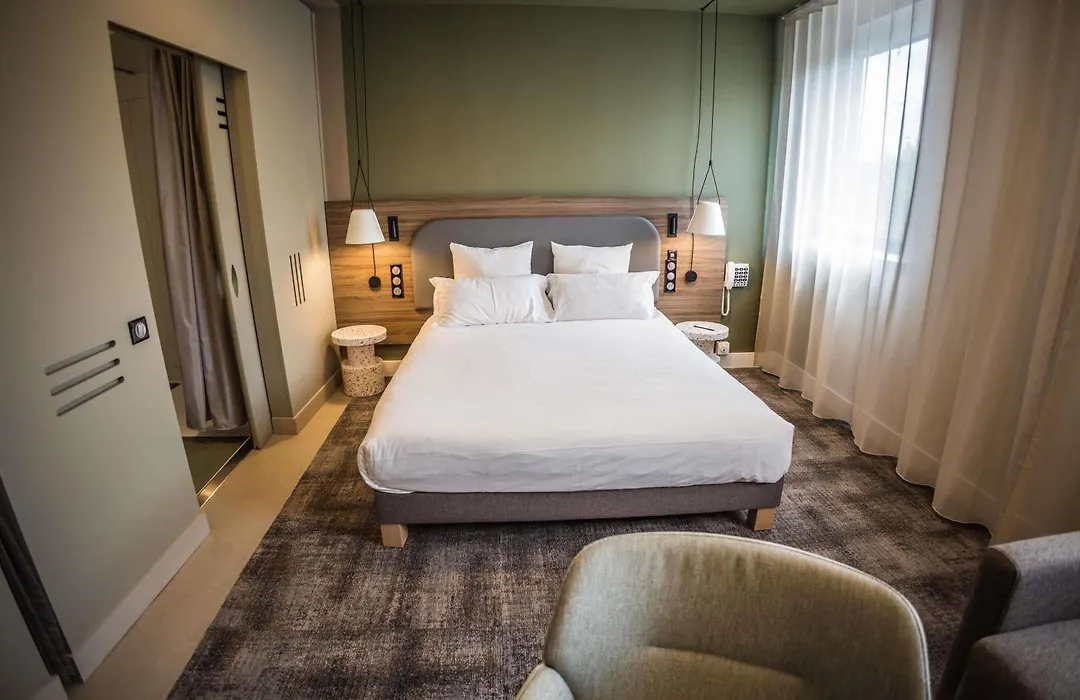 Novotel Suites Rouen Normandie-1