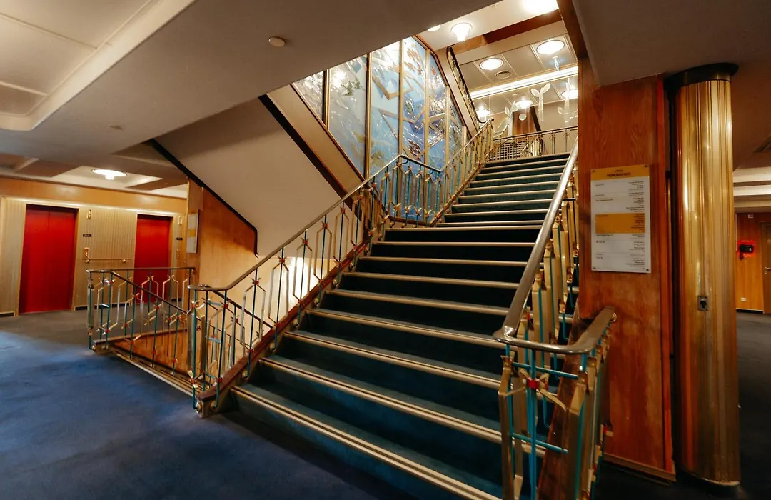 ss Rotterdam Hotel en Restaurants-1