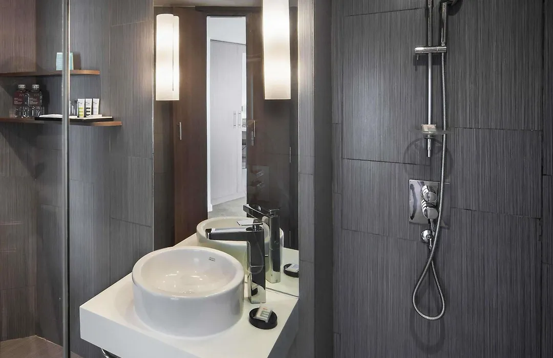 Mercure Hanoi La Gare Hotel-1