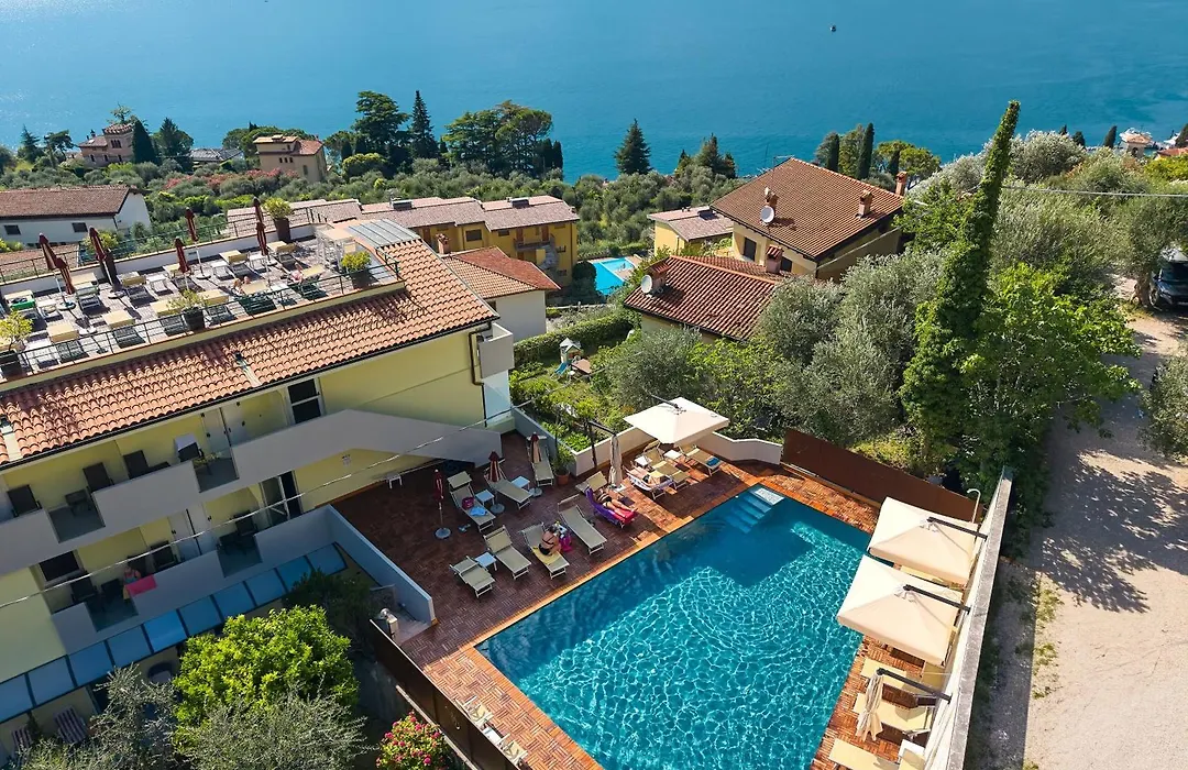 Hotel Villa Smeralda-1