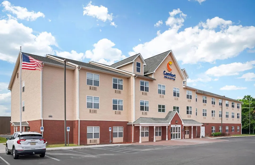 Comfort Inn & Suites Dothan Northside Plaza-1