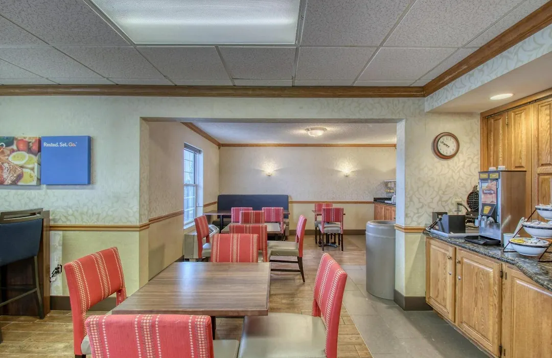 Comfort Inn Fond Du Lac-1