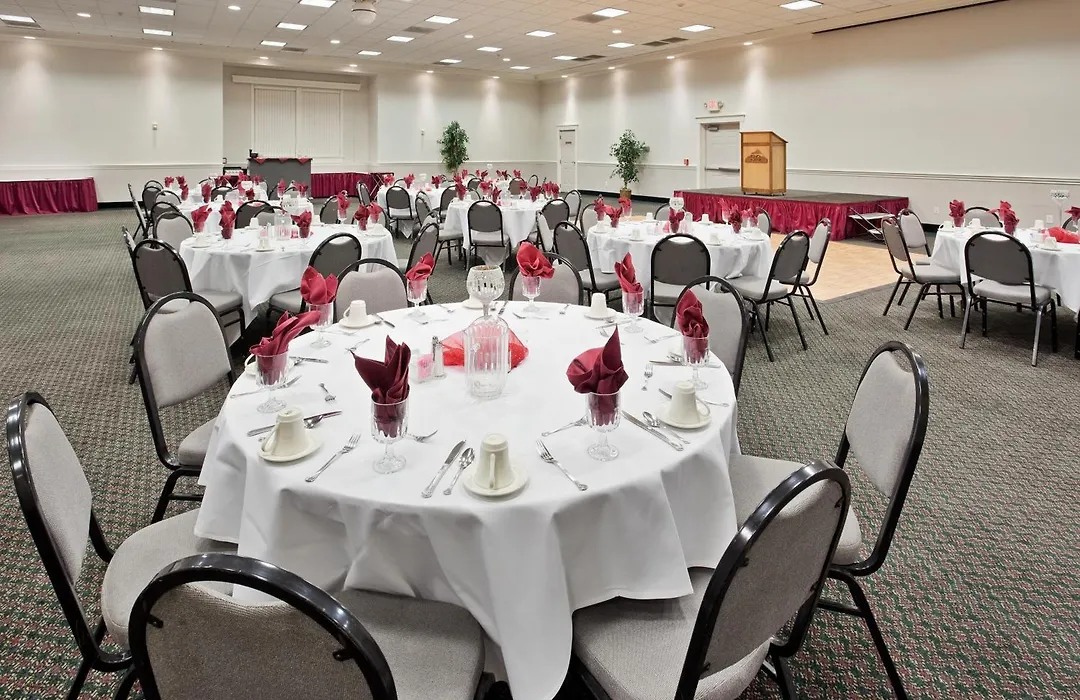 Holiday Inn Redding By Ihg-1