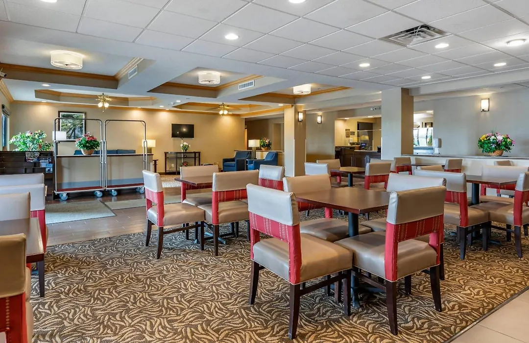 Comfort Inn Charlotte-1