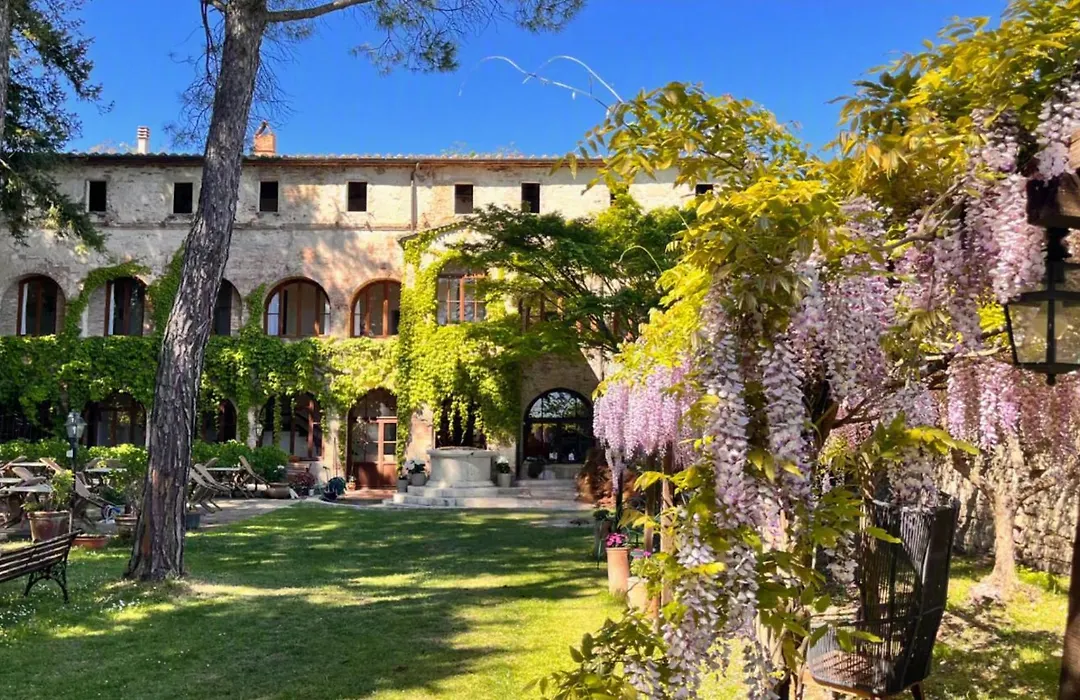 Albergo Santa Chiara-1
