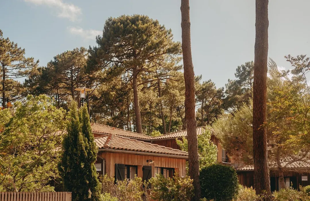 Domaine du Ferret Balnéo&Spa-1