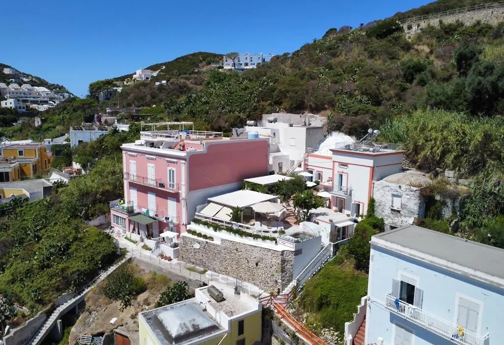B&B Da Laura-1