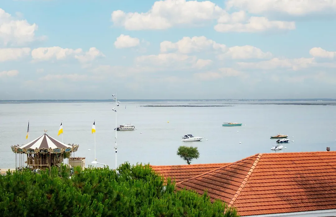 Hotel Le B d'Arcachon-1