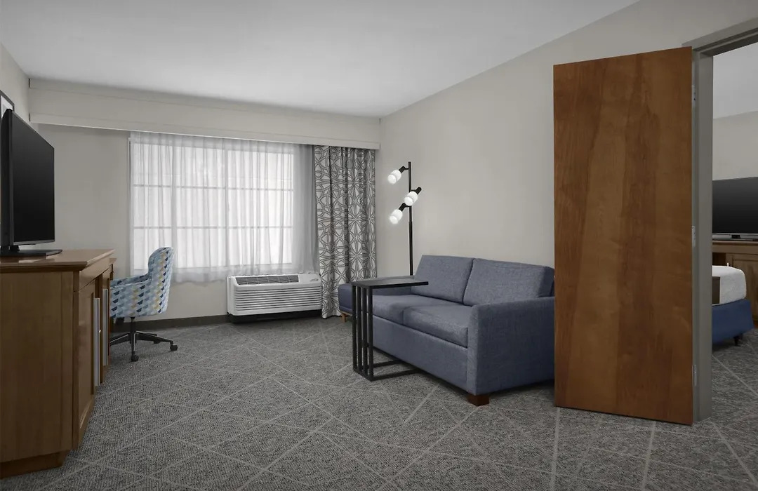 Hampton Inn San Diego Downtown-1