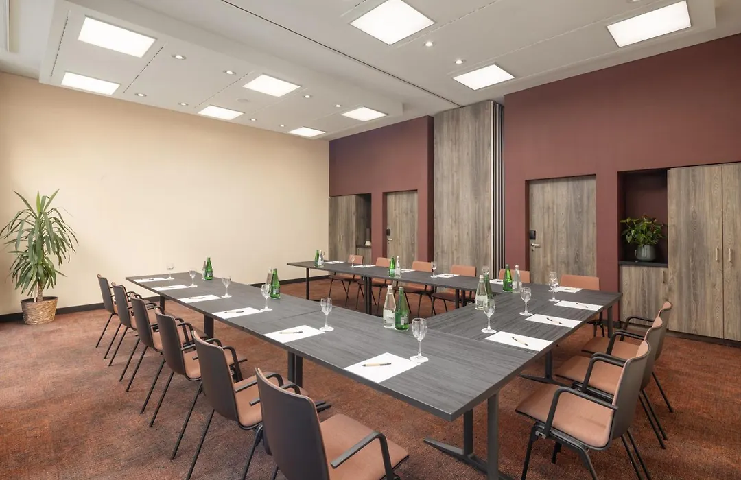 Hilton Garden Inn Davos-1