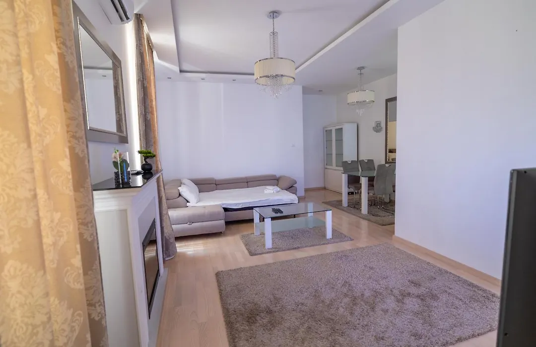 Privilege Room'S By Central Park-1