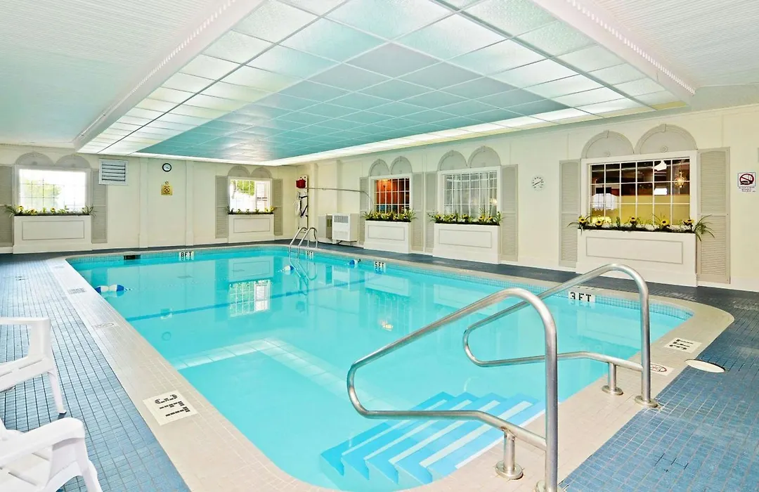 Magnuson Grand Pioneer Inn And Suites-1
