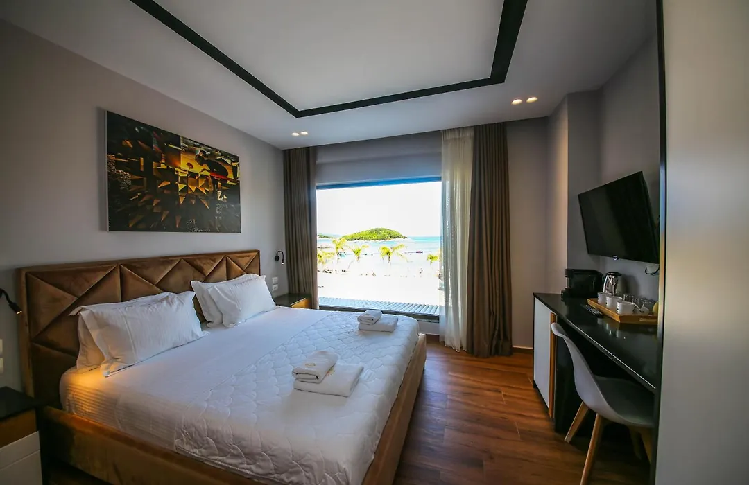 King Hotel Ksamil-1