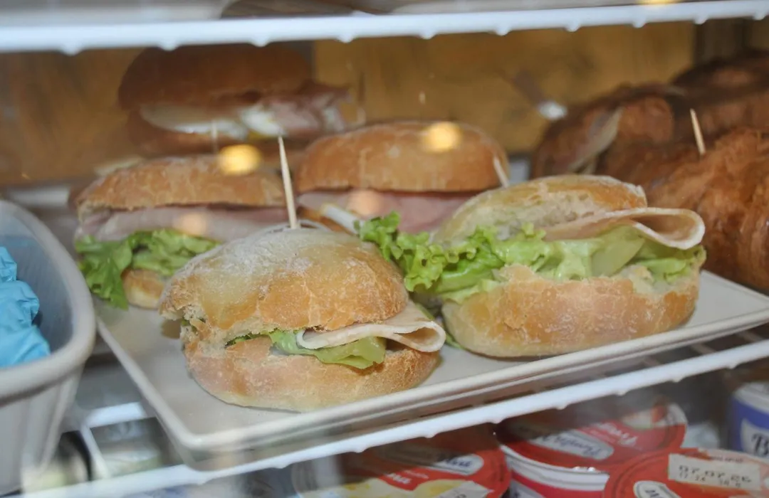 Hotel Susy - Bakery&Gluten Free - direttamente su viale Dante a due passi dal mare-1