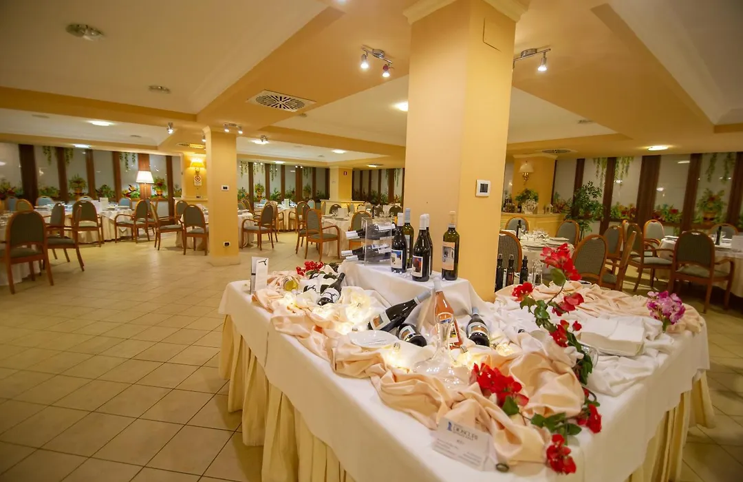 Dioscuri Bay Palace-1