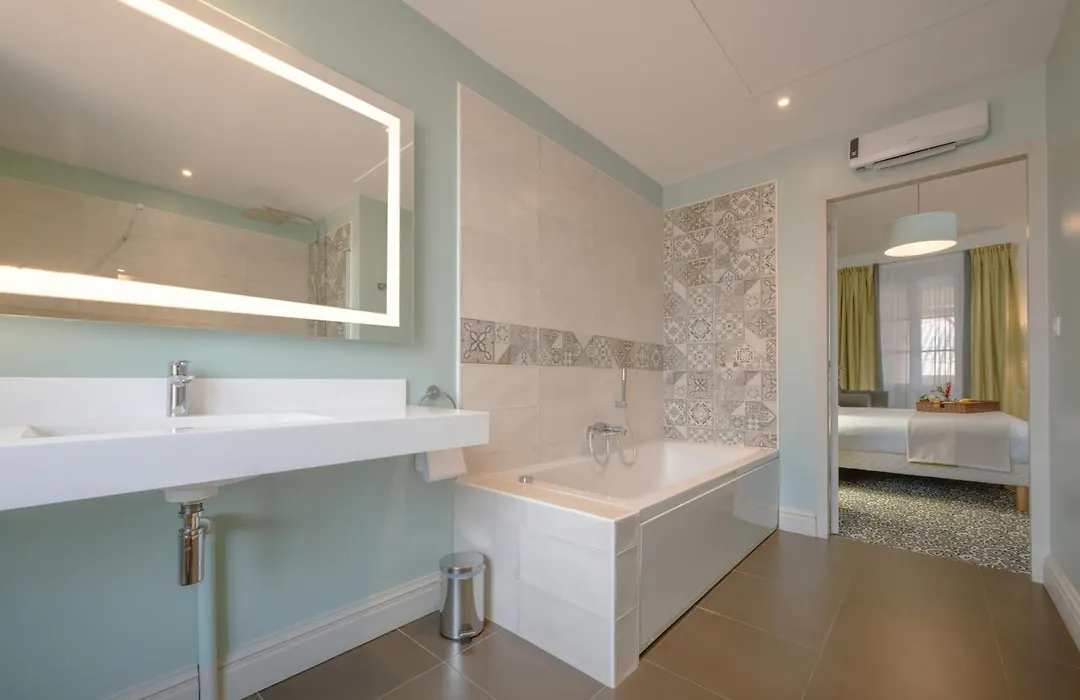 Hotel Heritage-1