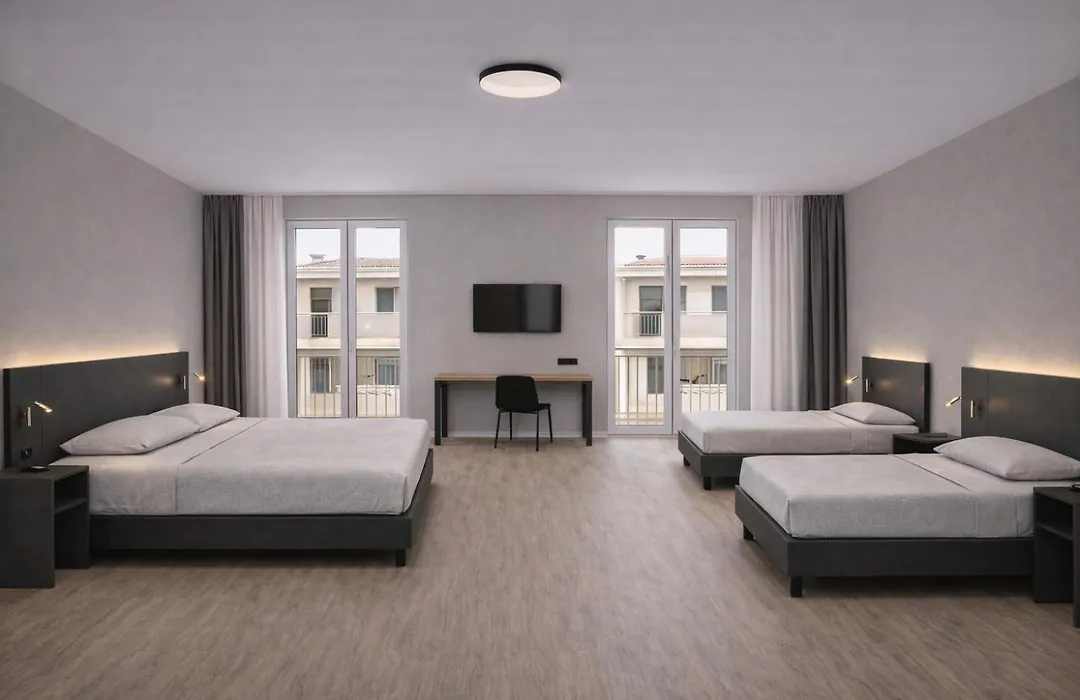 Hotel Myriam-1