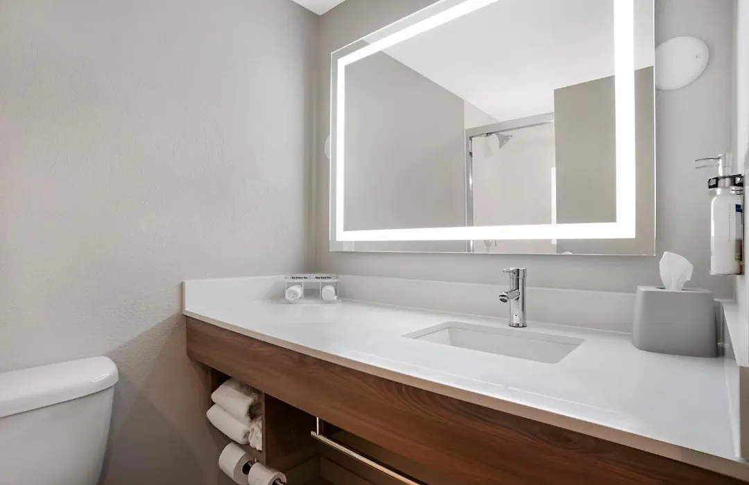 Holiday Inn Express Fairhope - Point Clear By Ihg-1