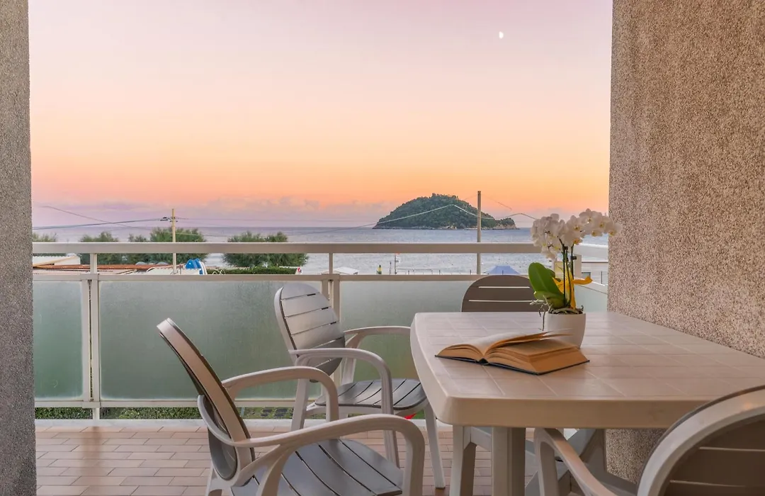 Residence Riviera-1