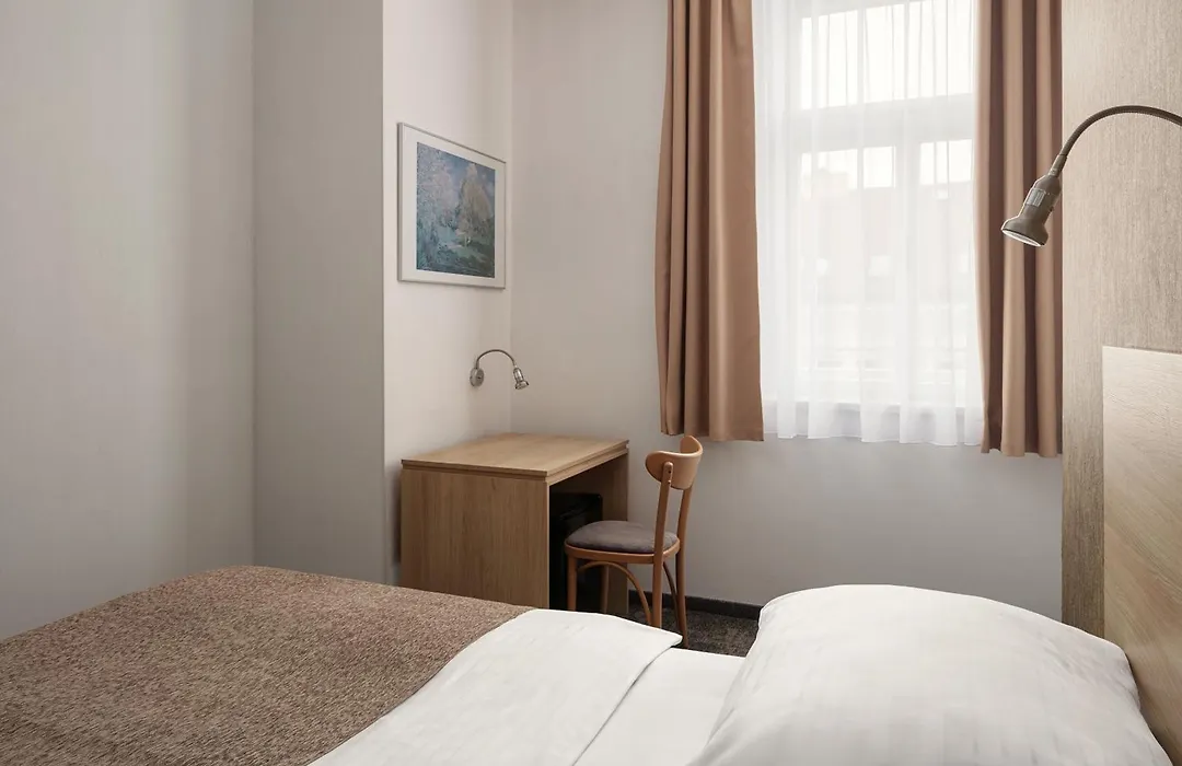 Hotel Ambiance-1
