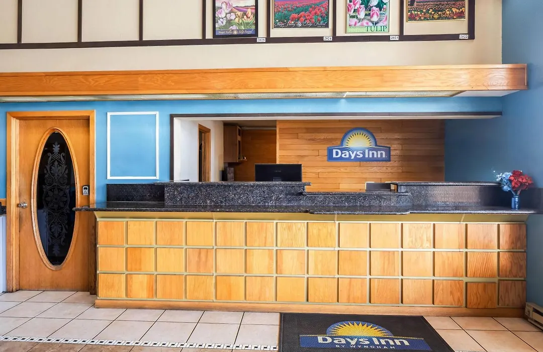 Days Inn By Wyndham Mt. Vernon-1