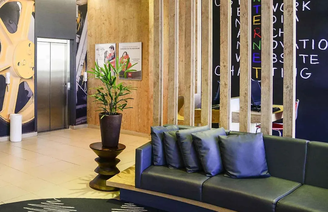Ibis Uberaba-1