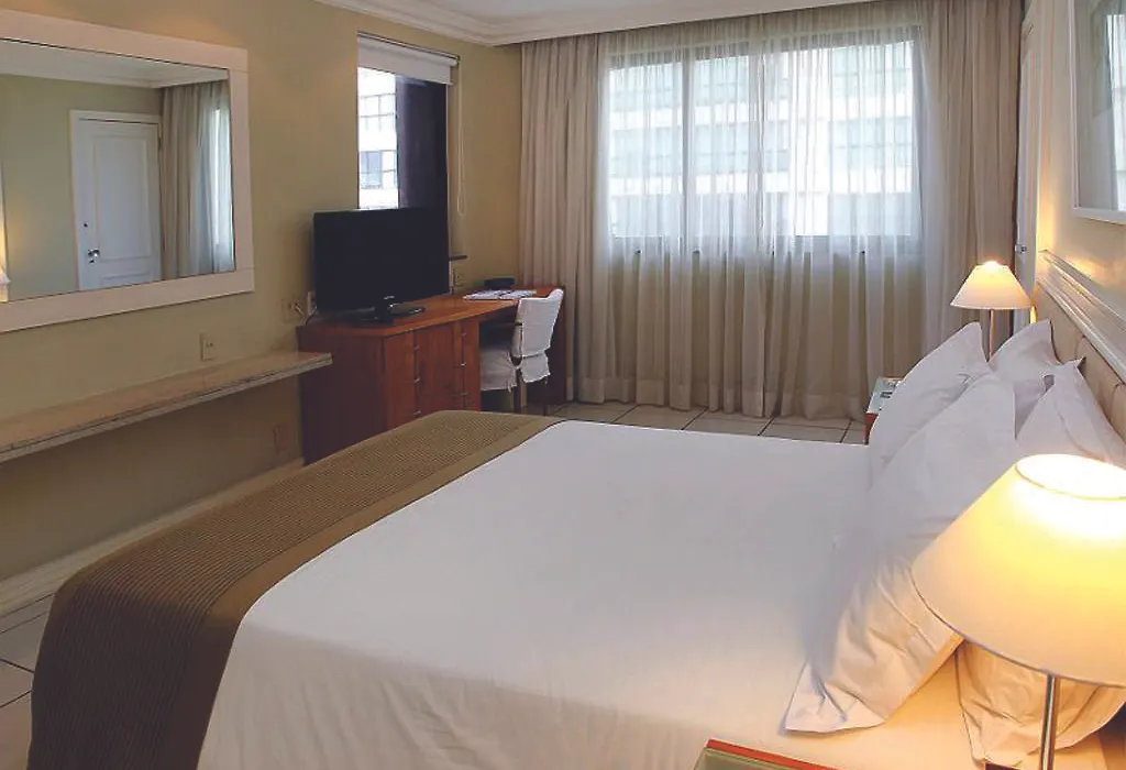 Golden Tulip Ipanema Plaza-1