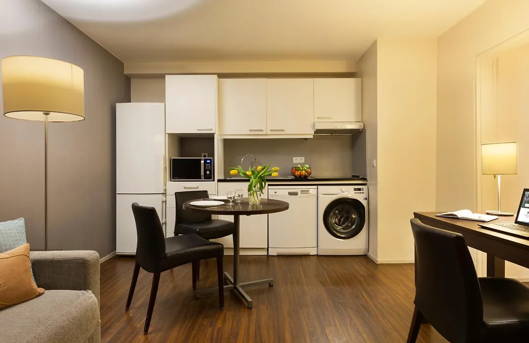 Citadines Presqu'Ile Lyon-1