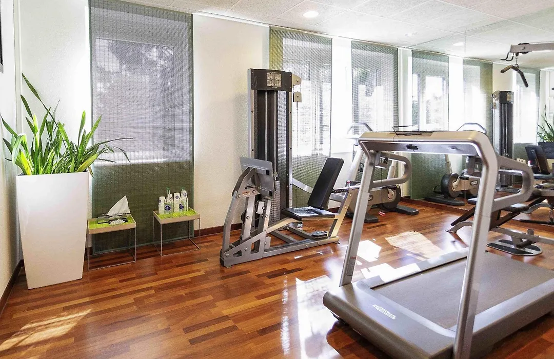 Novotel Suites Geneve Aeroport-1