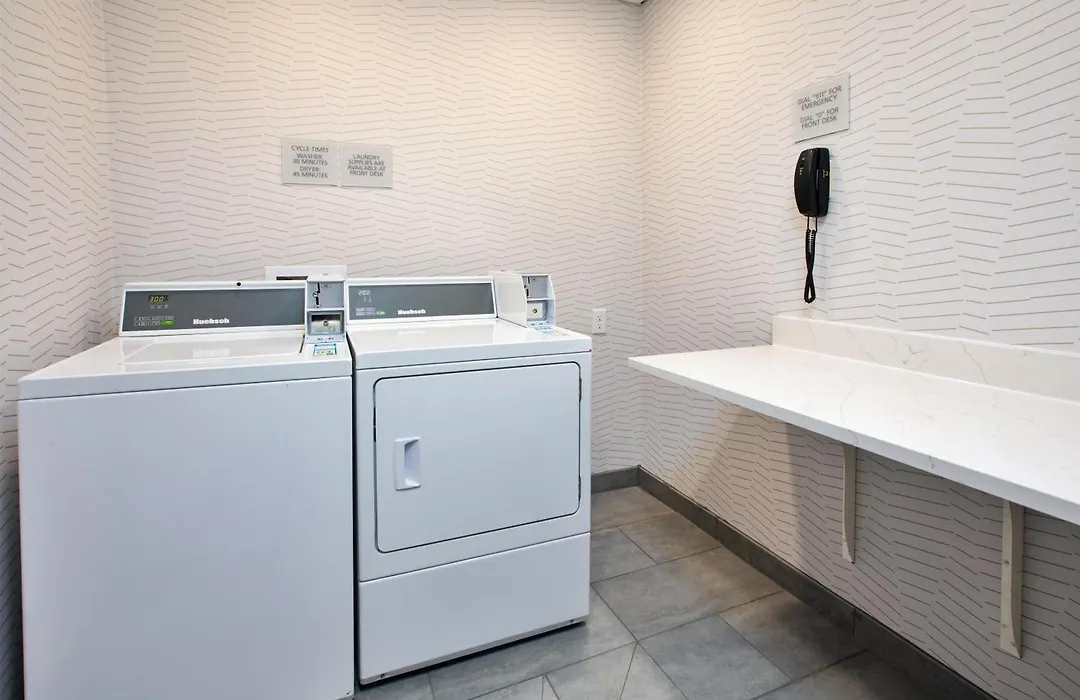 Hampton Inn Detroit/Belleville-Airport Area-1