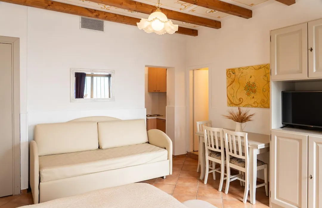 Village Hotel Lucia-1