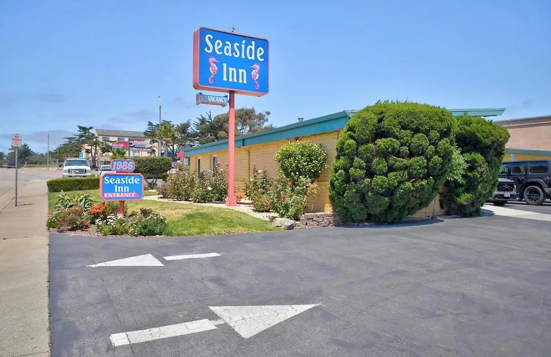 Seaside Inn Monterey-1