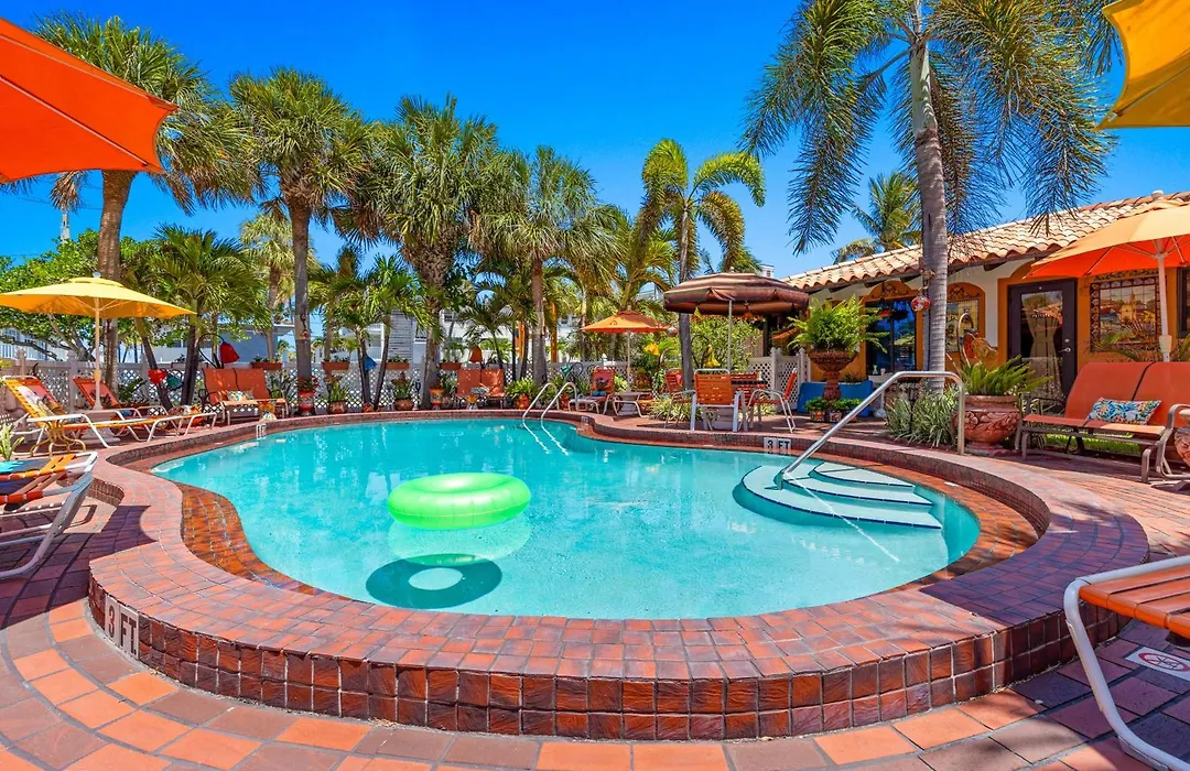Blue Seas Courtyard-1