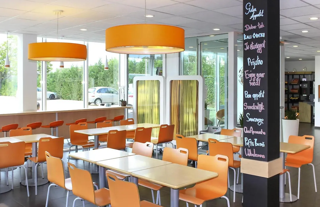 ibis budget Antwerpen Port-1