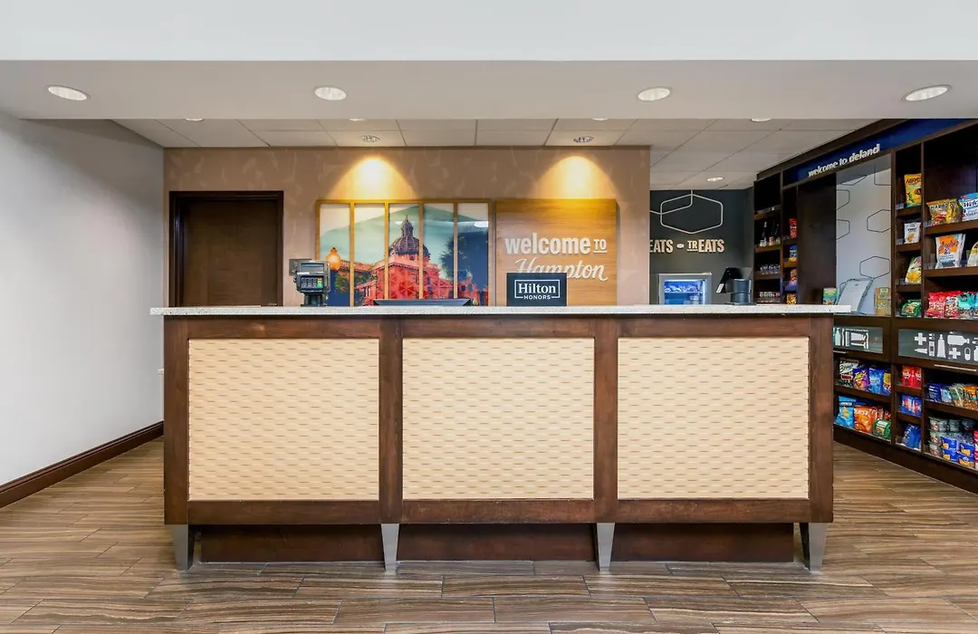 Hampton Inn & Suites - Deland-1