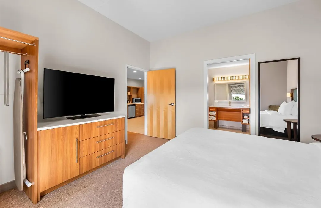 Home2 Suites By Hilton Charlotte Airport-1
