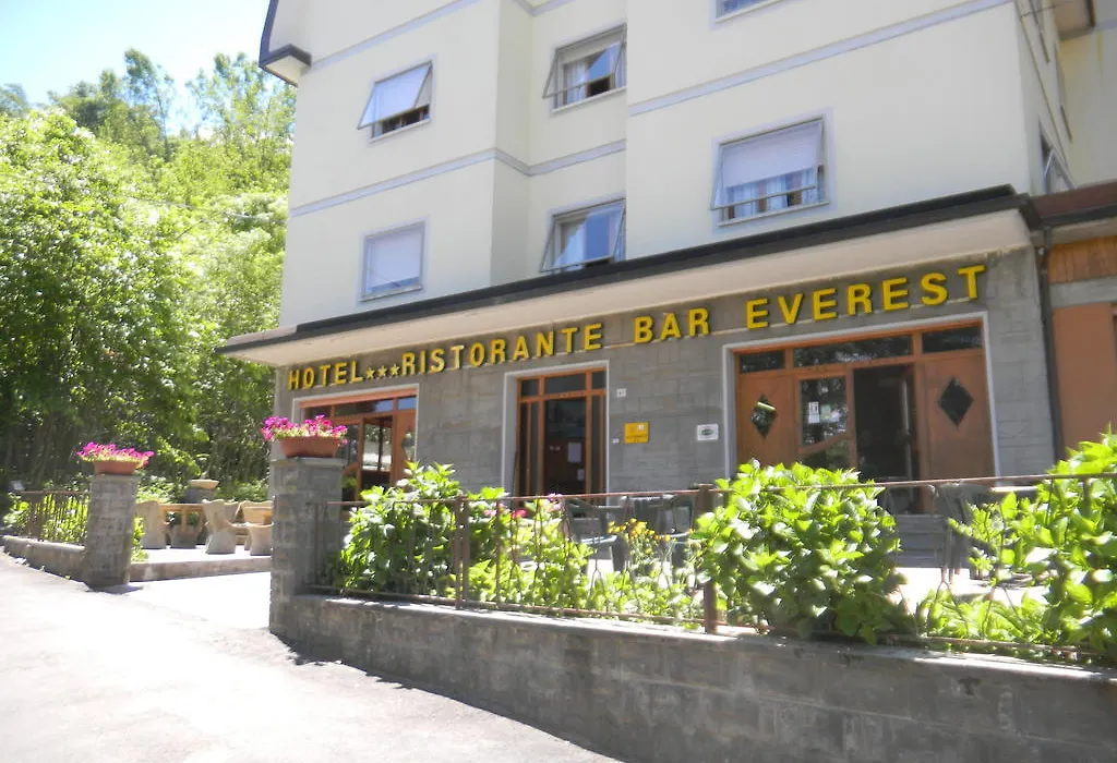 Hotel Everest-1